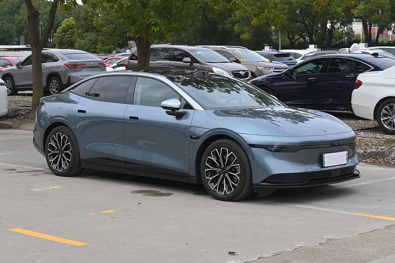 Solstice EV Sedan